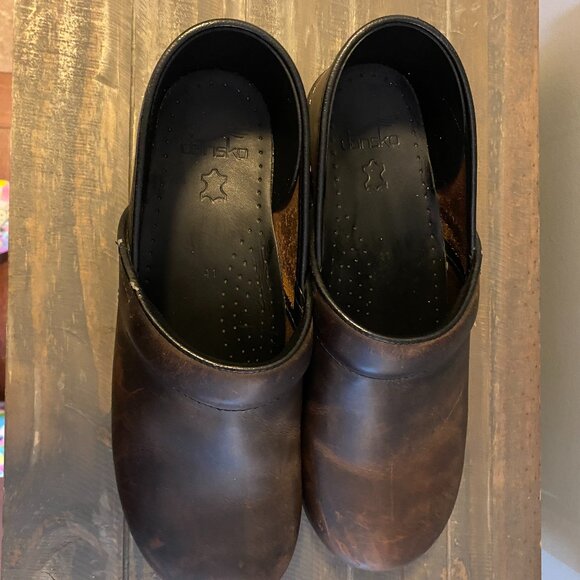 Dansko Professional Clogs - Picture 2 of 7